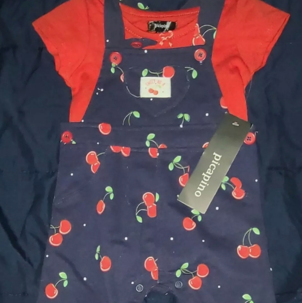 Picapino 2 piece Coverall shorts and tshirt